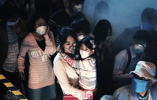영화 감기중 한 장면